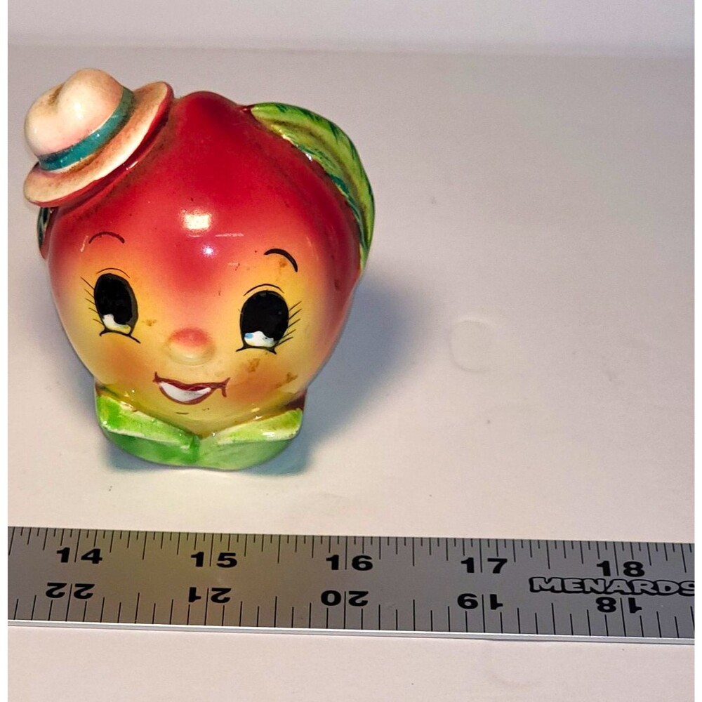 Vtg 1950s Anthropomorphic Peach Salt Shaker Ceramic Japan Kitsch Fruit Face Hat
